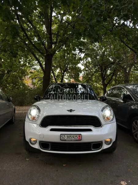 Mini Countryman 2012 photo 2