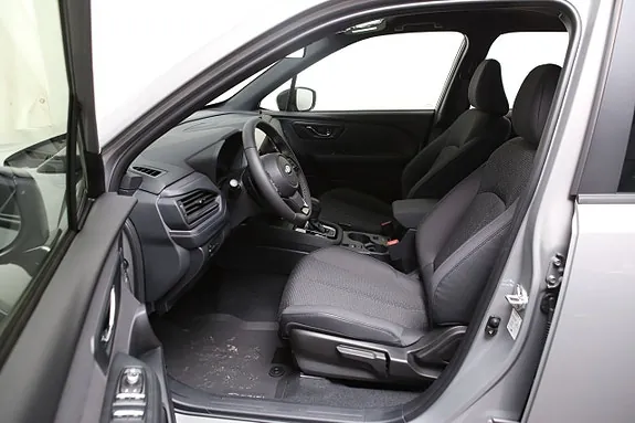 Subaru Forester 2025 photo 5