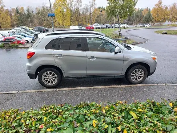 Mitsubishi Asx 2011 photo 5