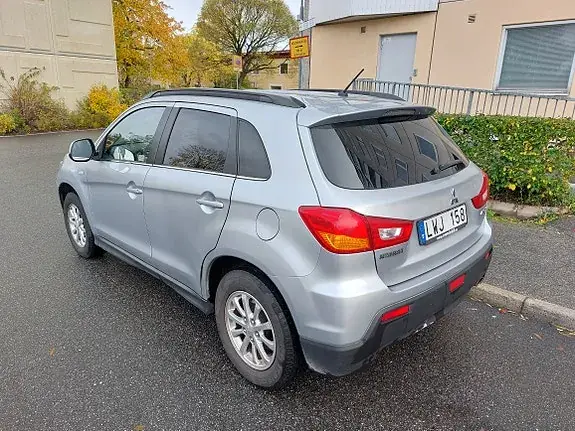 Mitsubishi Asx 2011 photo 4