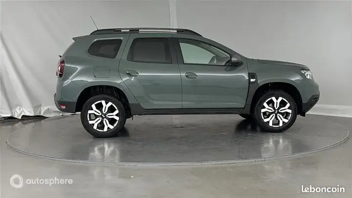 Dacia Duster 2023 photo 4