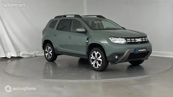 Dacia Duster 2023 photo 3
