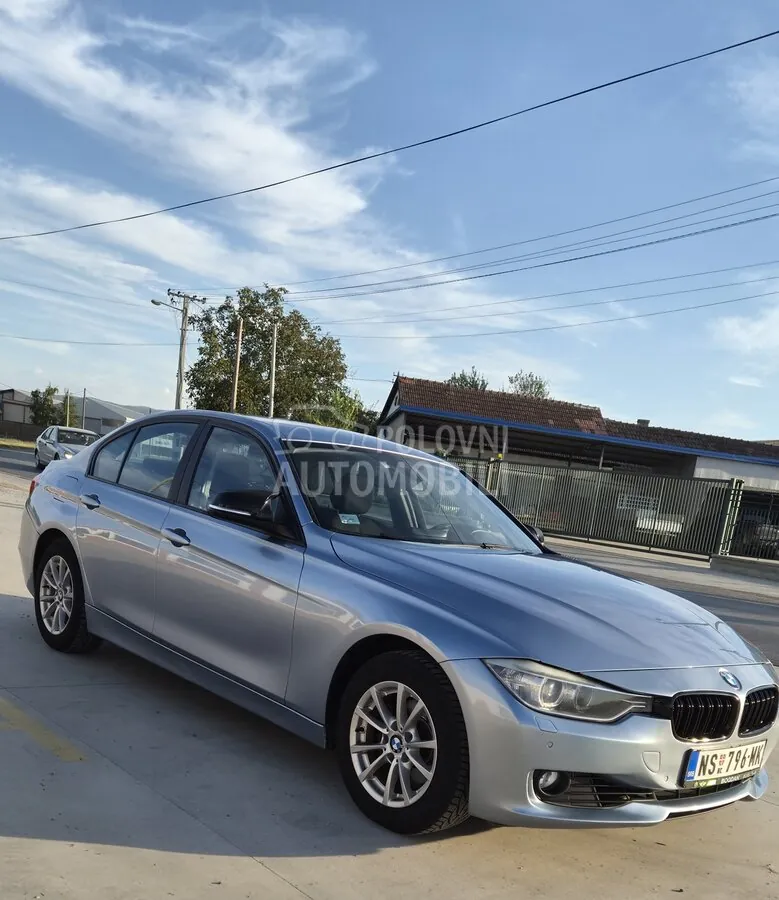 BMW 320I