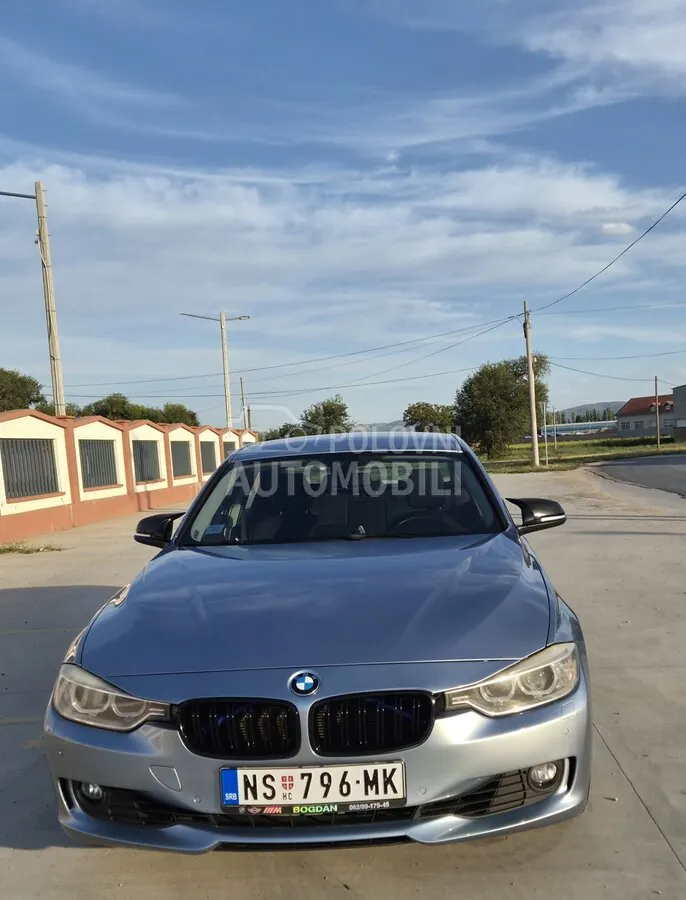 BMW 320I 2013 photo 3
