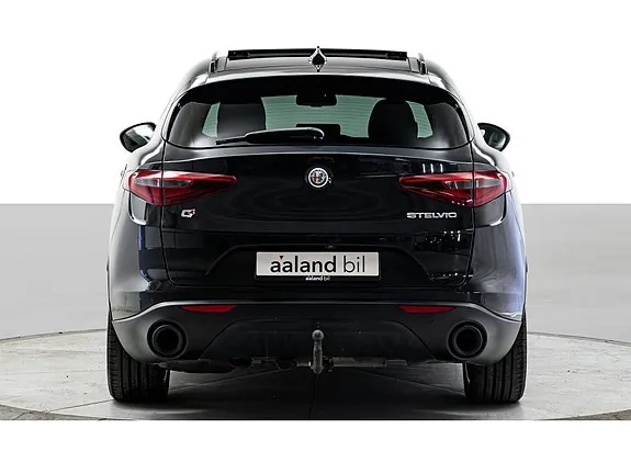 Alfa Romeo Stelvio 2019 photo 4