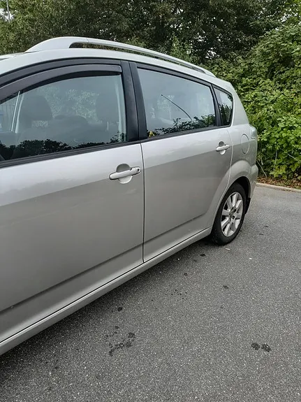 Toyota Corolla Verso 2008 photo 2