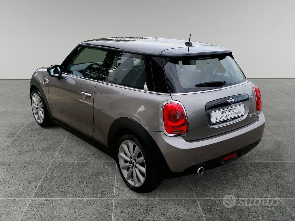Mini Cooper 2018 photo 2