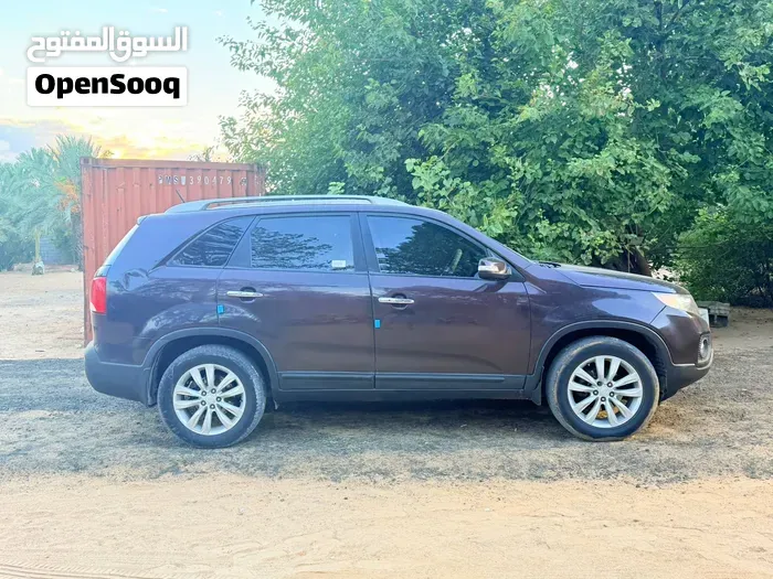 Kia Sorento 2012 photo 4