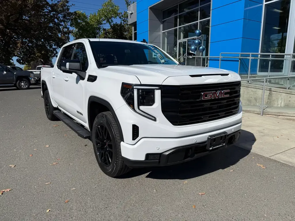 GMC Sierra 1500 2026 photo 2