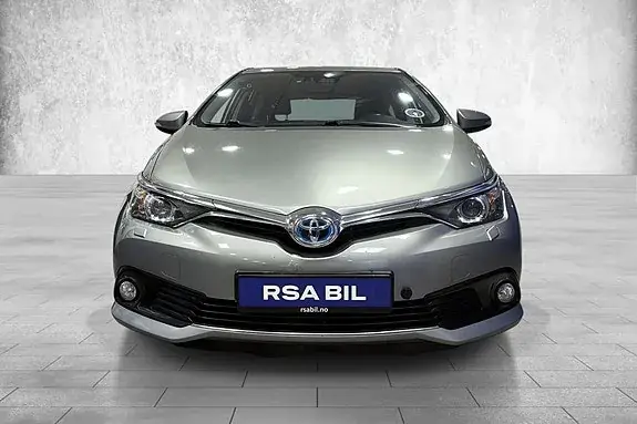 Toyota Auris 2016 photo 2