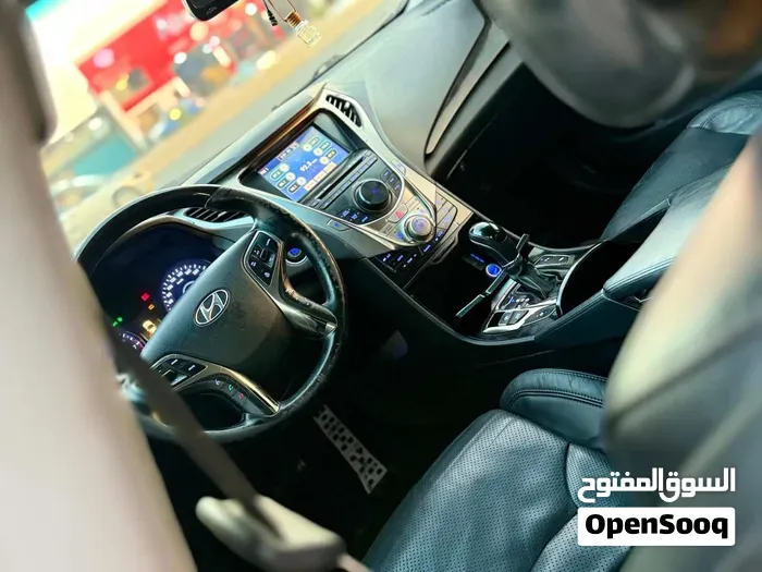 Hyundai Azera 2013 photo 2