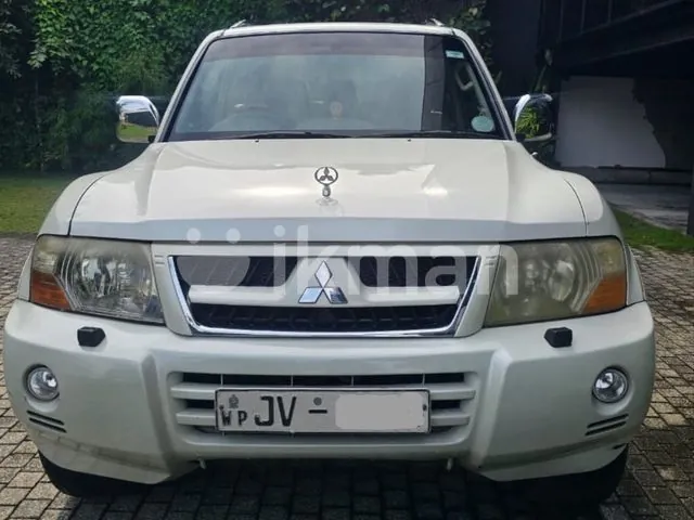 Mitsubishi Montero