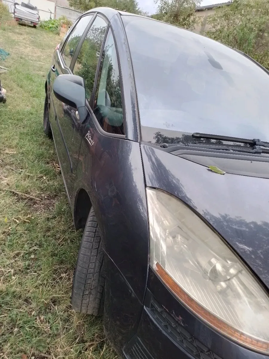 Citroen C4 Picasso 2007 photo 2