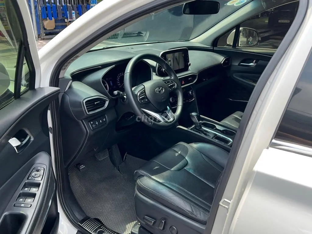 Hyundai Santa Fe 2021 photo 4