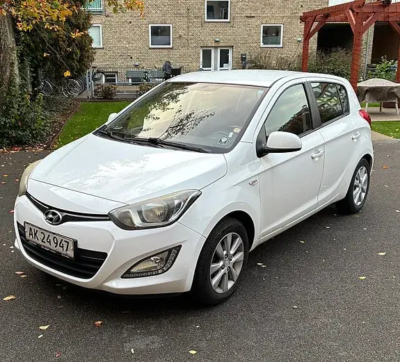 Hyundai I20