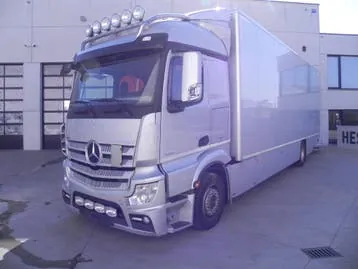 Mercedes-Benz Truck
