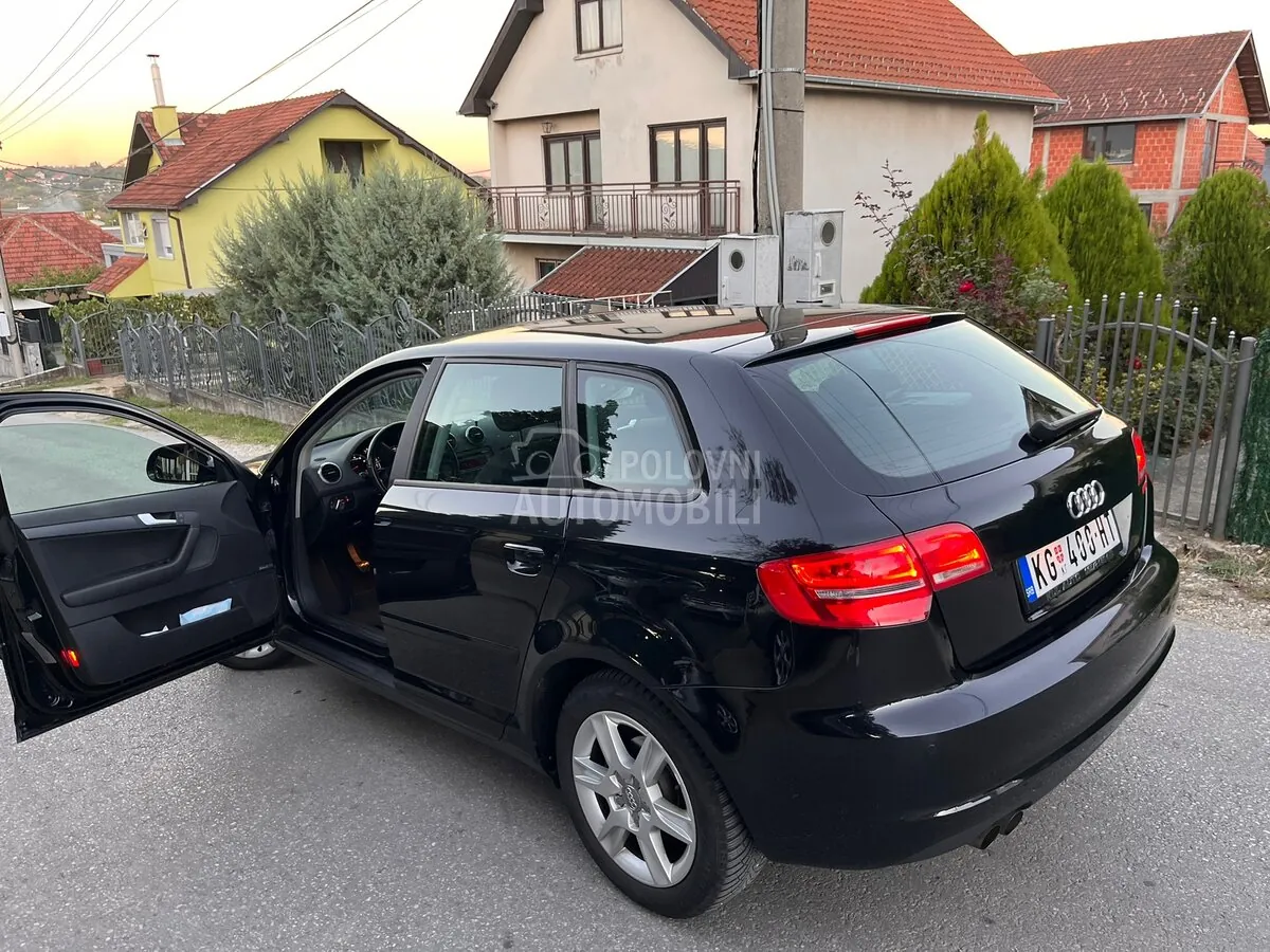 Audi A3 2010 photo 5
