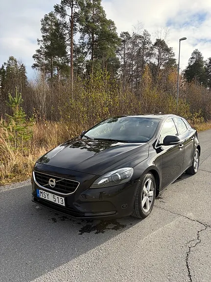Volvo V40 2013 photo 2
