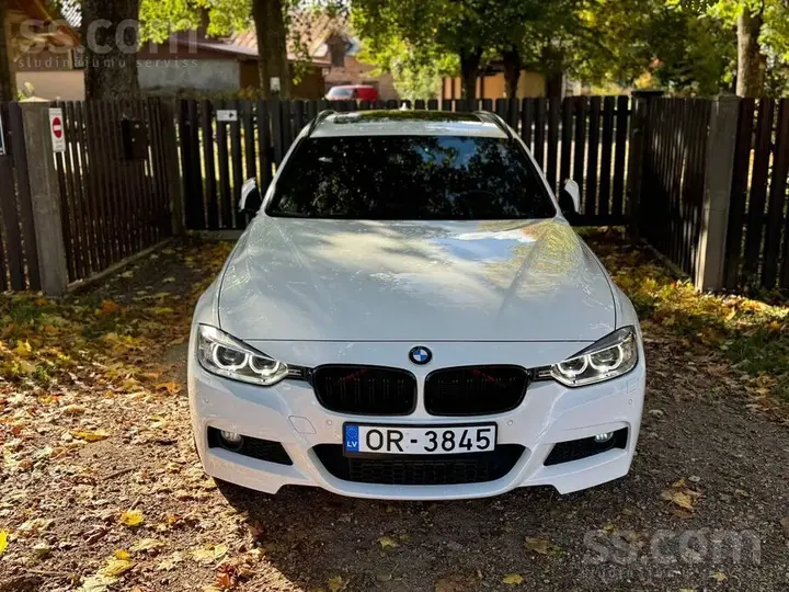 BMW 330D 2013 photo 3