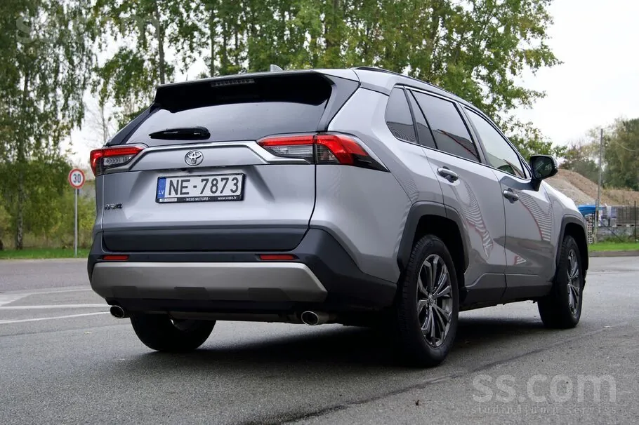 Toyota Rav4 2022 photo 5