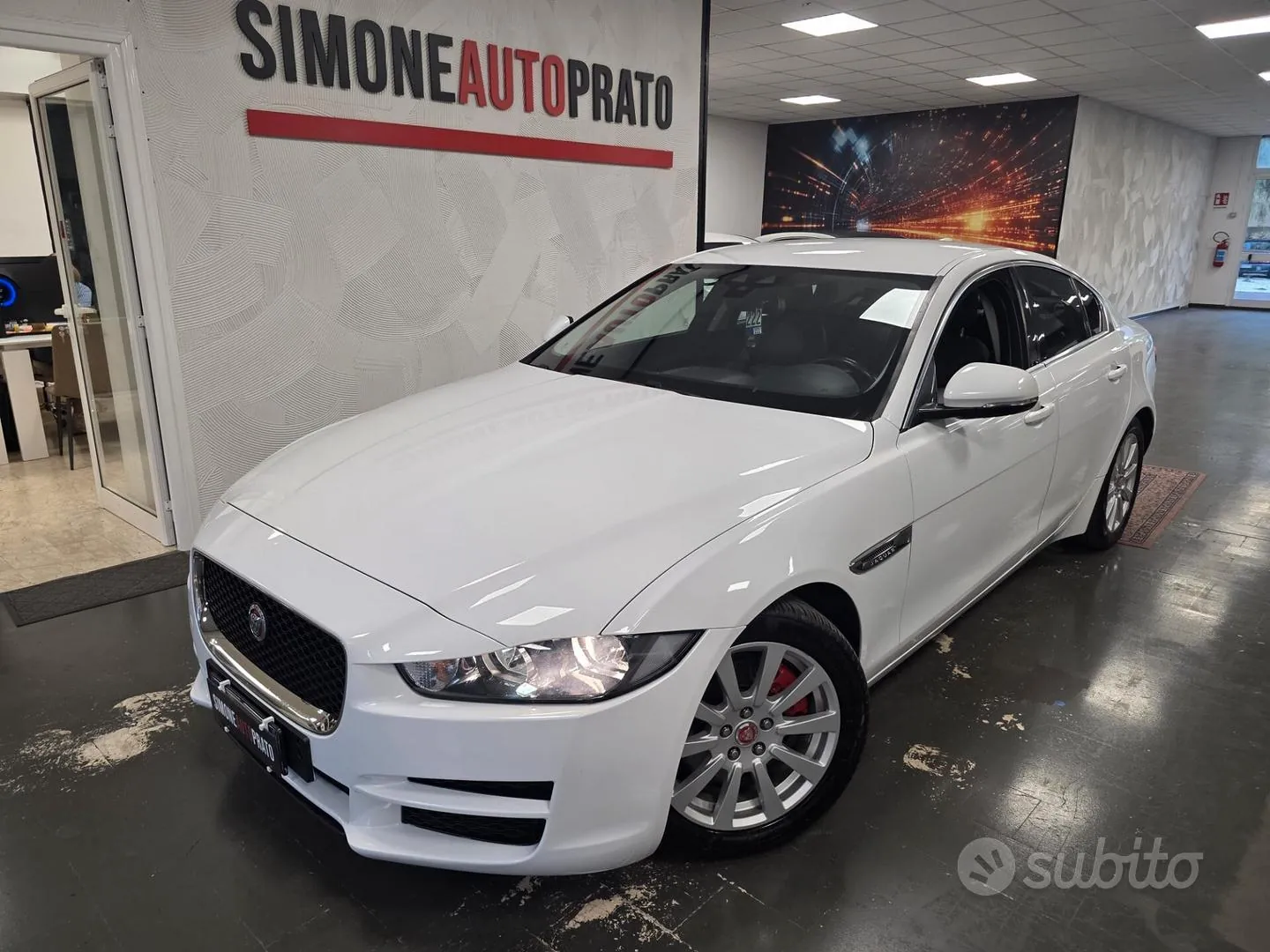 Jaguar Xe