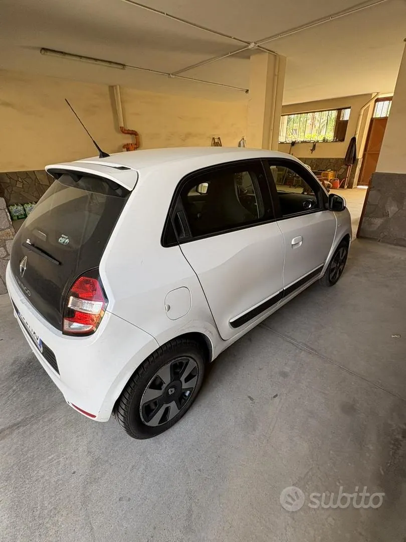 Renault Twingo 2015 photo 3