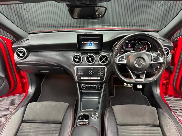 Mercedes-Benz A-Class 2017 photo 4