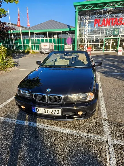 BMW 323I 2000 photo 2