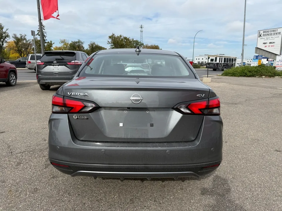 Nissan Versa 2024 photo 4