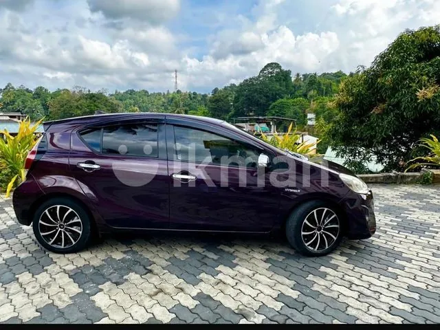 Toyota Aqua 2015 photo 5