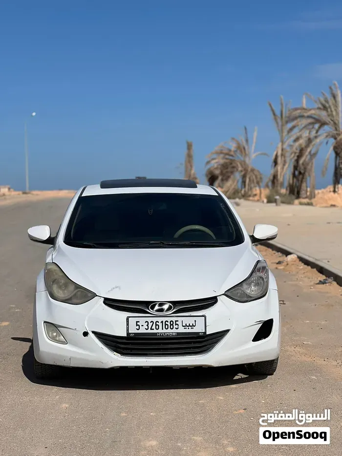 Hyundai Elantra 2014 photo 3