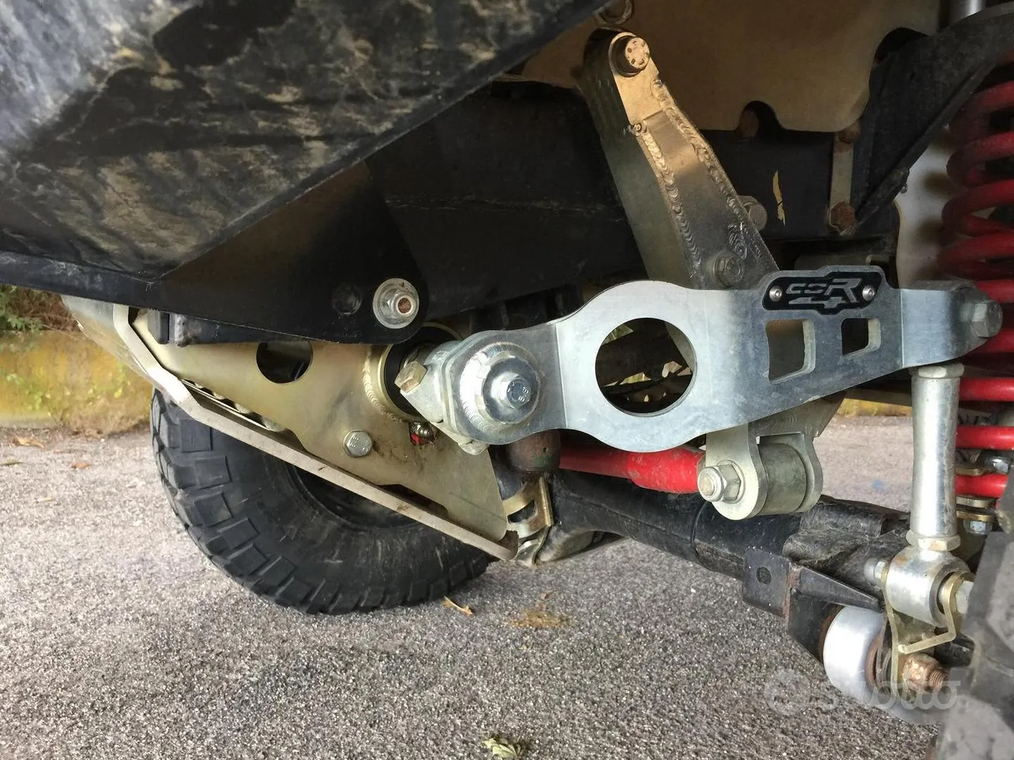 Land Rover Defender 2001 photo 5