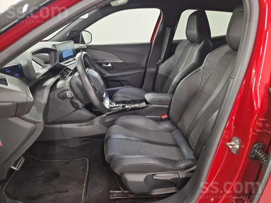 Peugeot E-2008 2021 photo 5