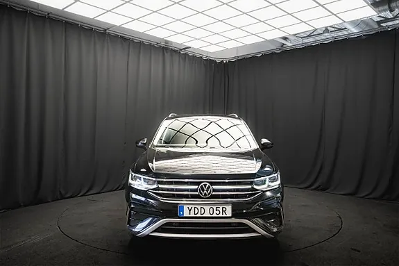 Volkswagen Tiguan Allspace 2023 photo 4