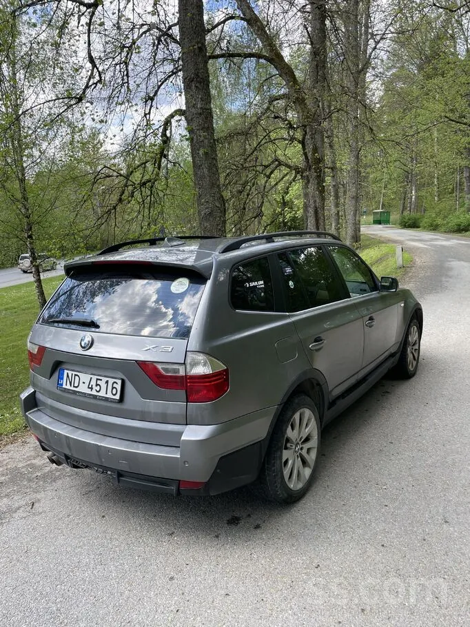 BMW X3 2009 photo 2