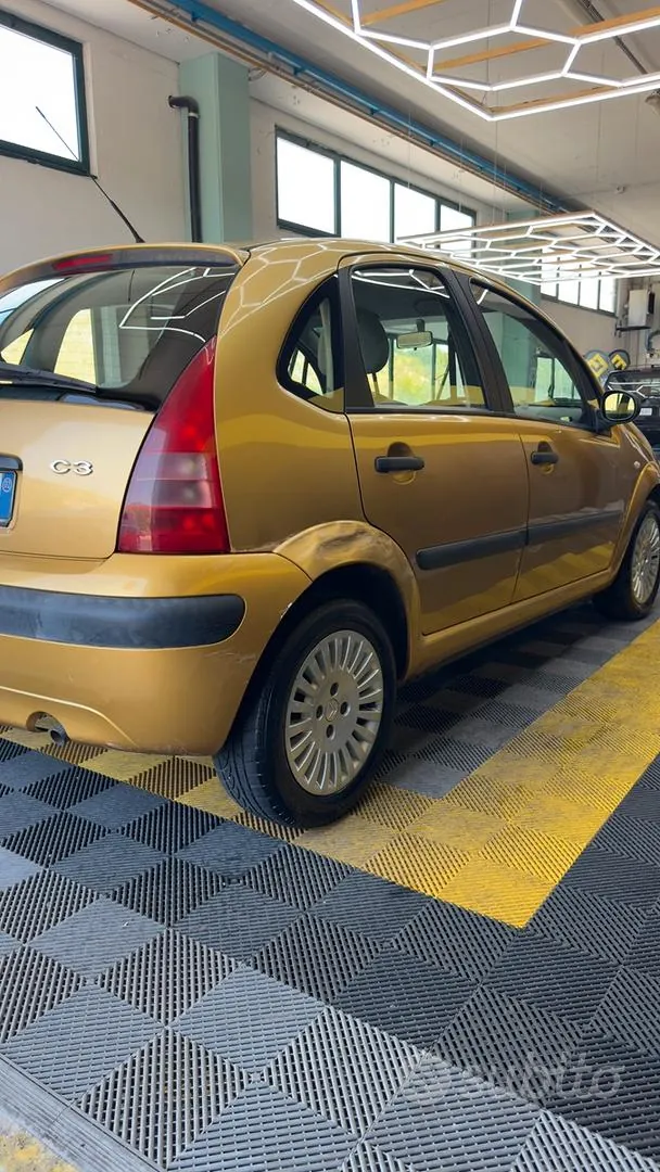 Citroen C3 2002 photo 3
