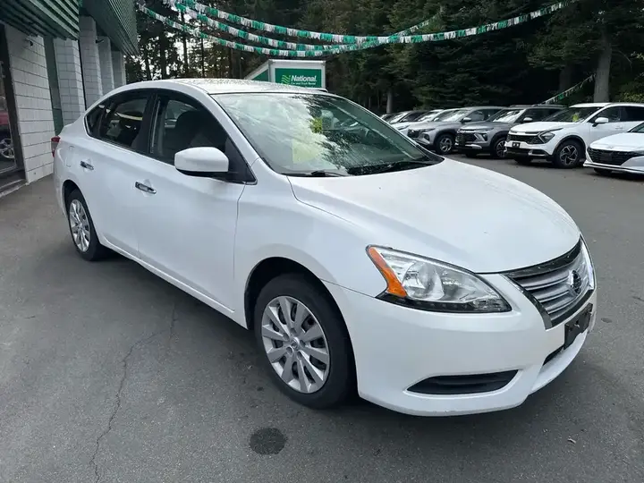 Nissan Sentra 2014 photo 3