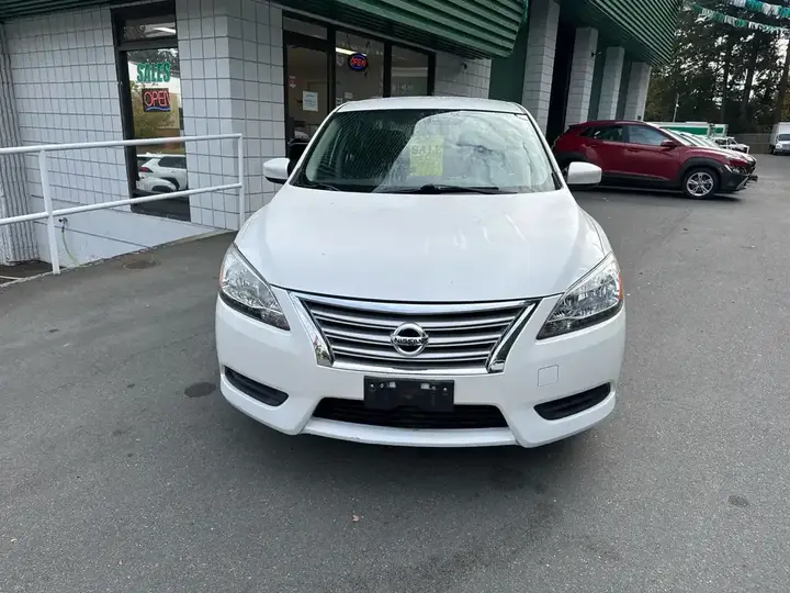 Nissan Sentra 2014 photo 2