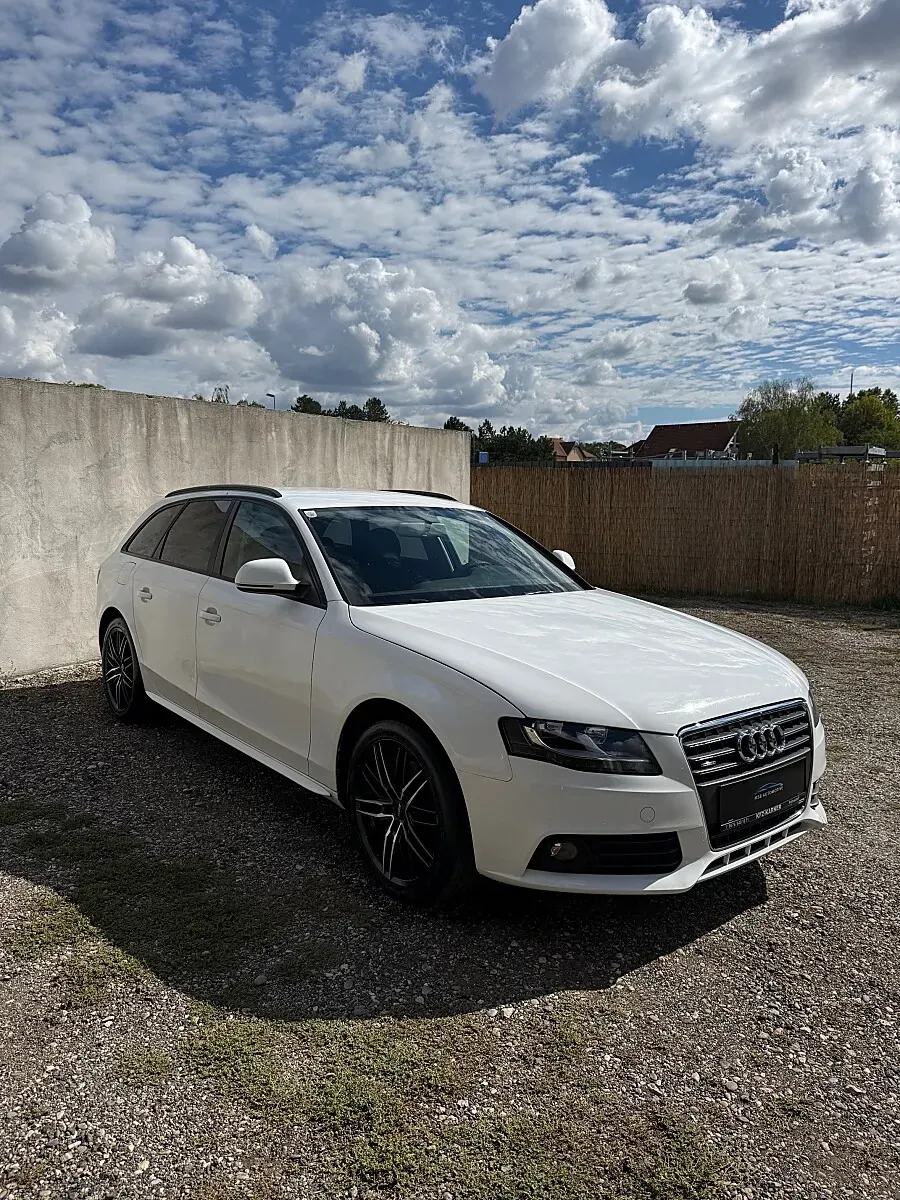 Audi A4 2009 photo 3