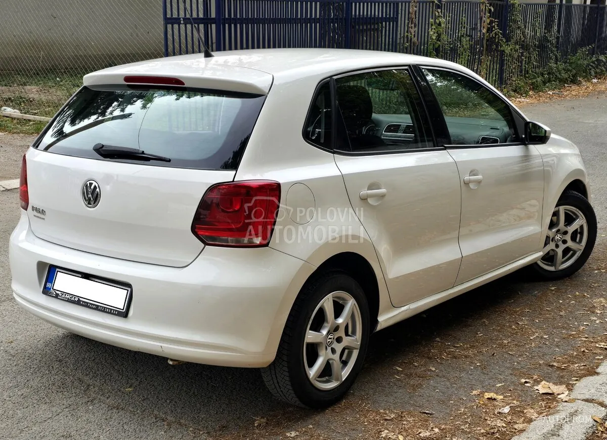 Volkswagen Polo 2010 photo 5