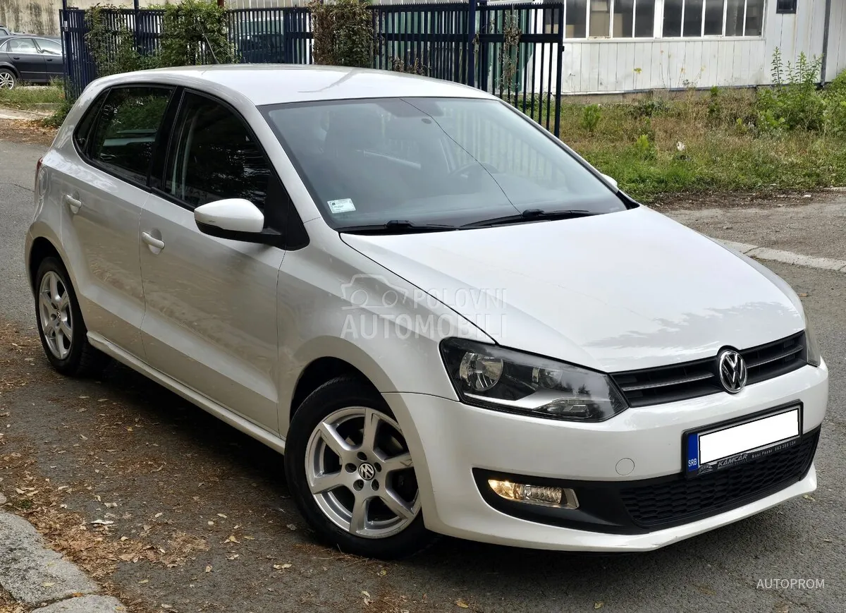 Volkswagen Polo 2010 photo 3