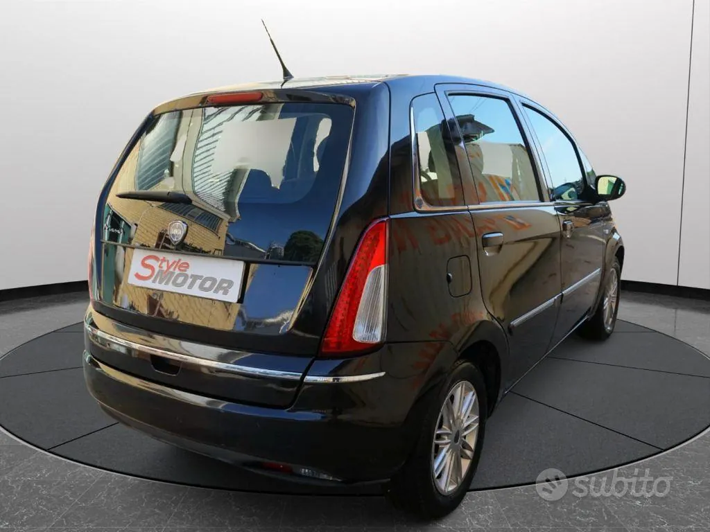 Lancia Musa 2010 photo 3
