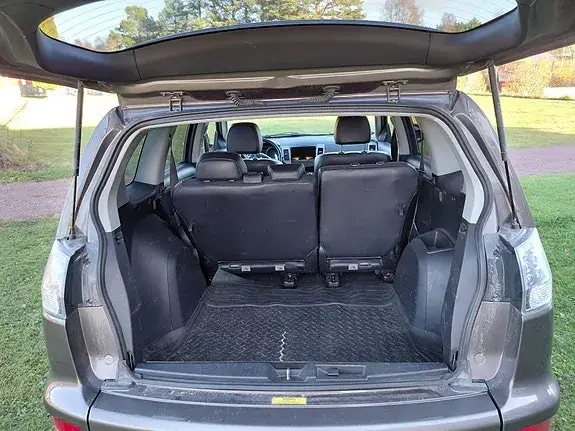 Mitsubishi Outlander 2010 photo 5