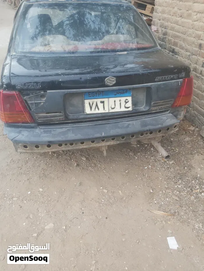 Suzuki Swift 1996 photo 2