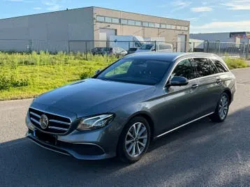 Mercedes-Benz E200D