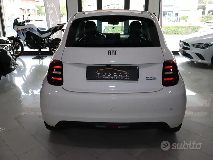 Fiat 500E 2022 photo 3