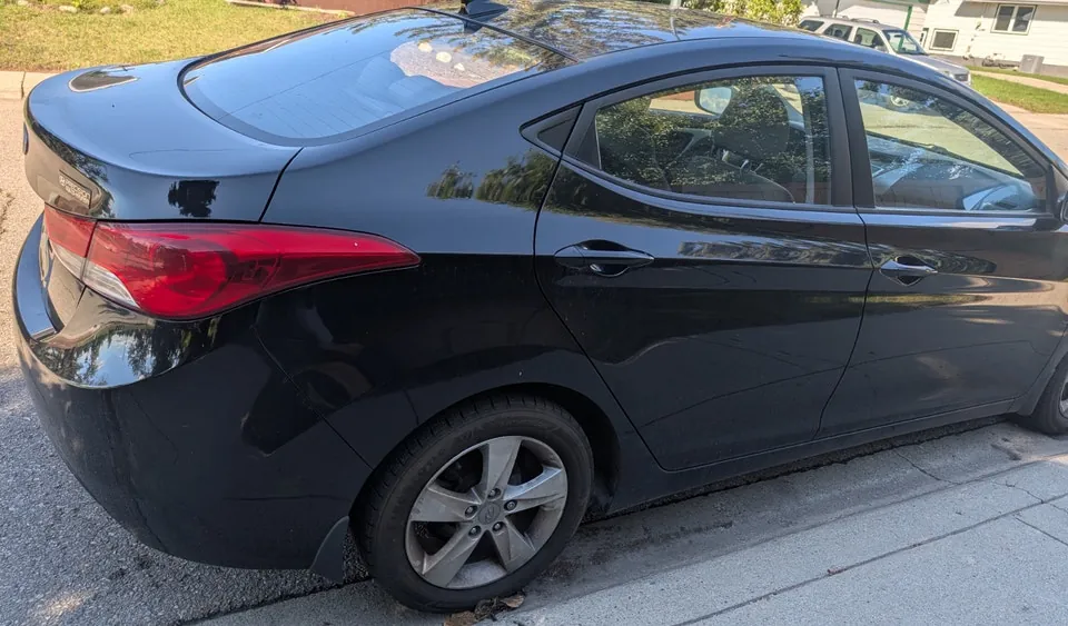 Hyundai Elantra 2012 photo 3