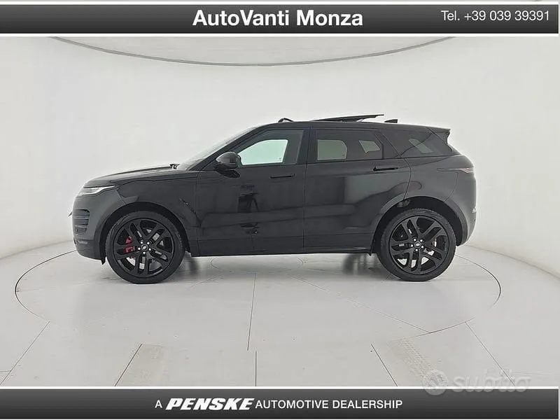 Land Rover Range Rover Evoque 2024 photo 2