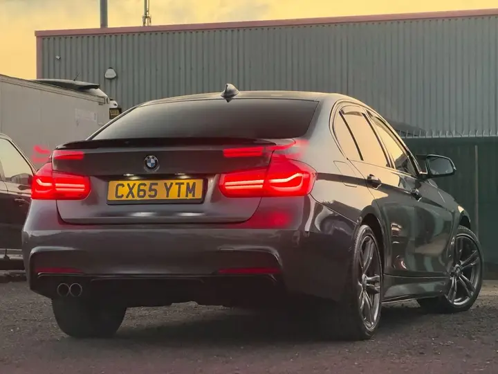 BMW 3 Series 2015 photo 5