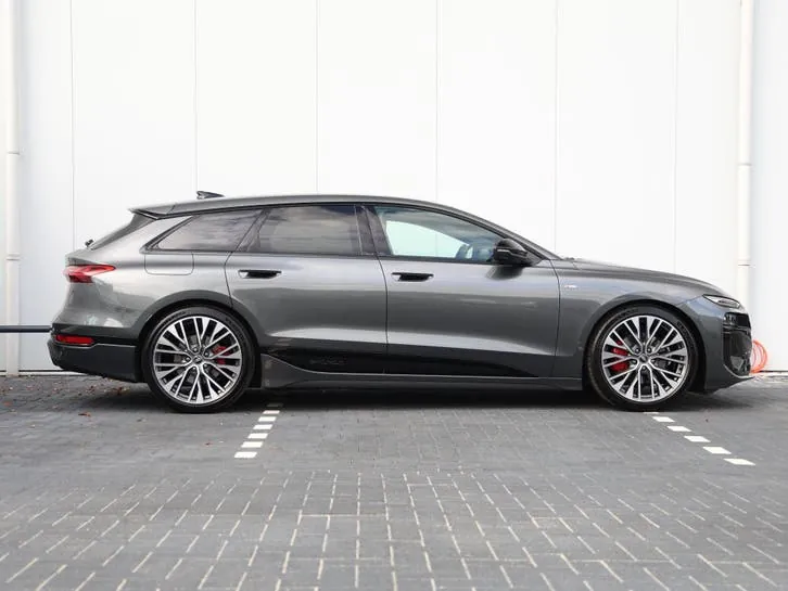 Audi A6 2025 photo 2